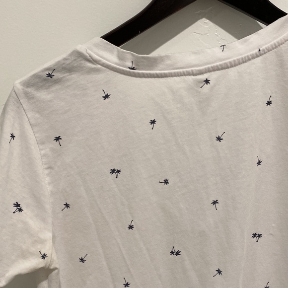 Z Supply White Pocket Tee With Palm Trees - Picture 7 of 8